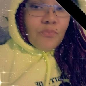 Meet your Posher, Tabitha